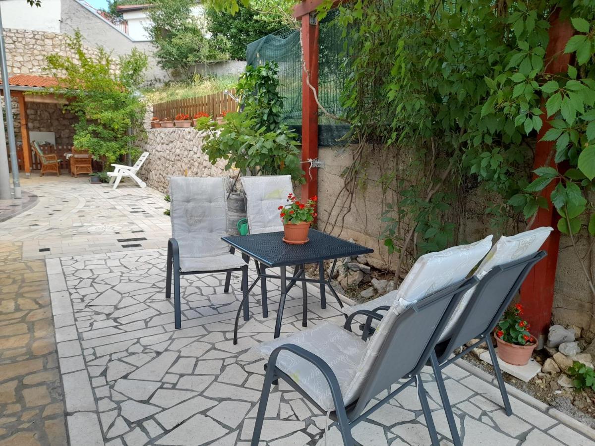 Apartmani Luja Novi Vinodolski Exterior photo