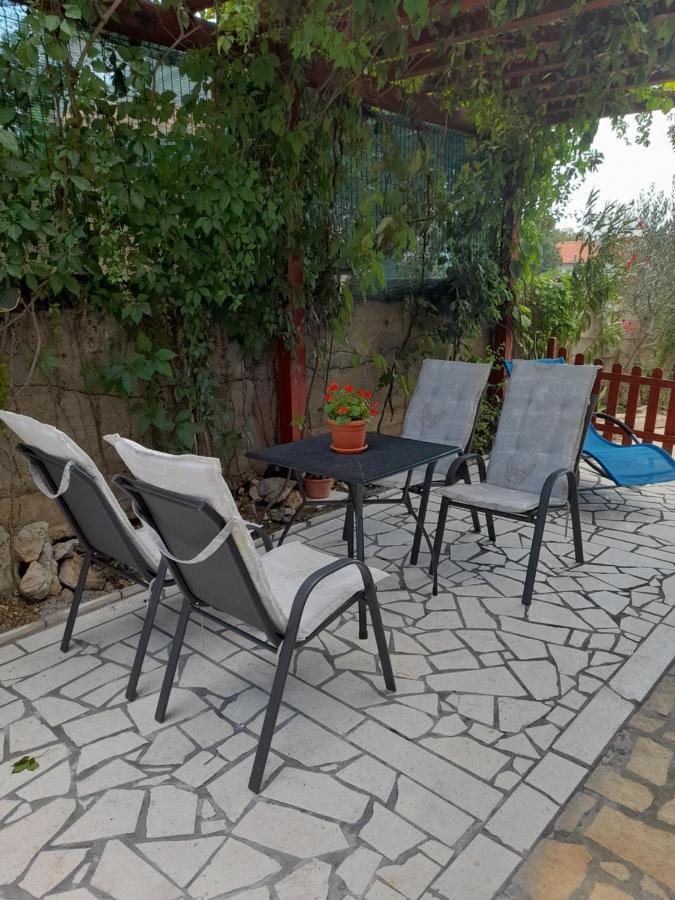 Apartmani Luja Novi Vinodolski Exterior photo